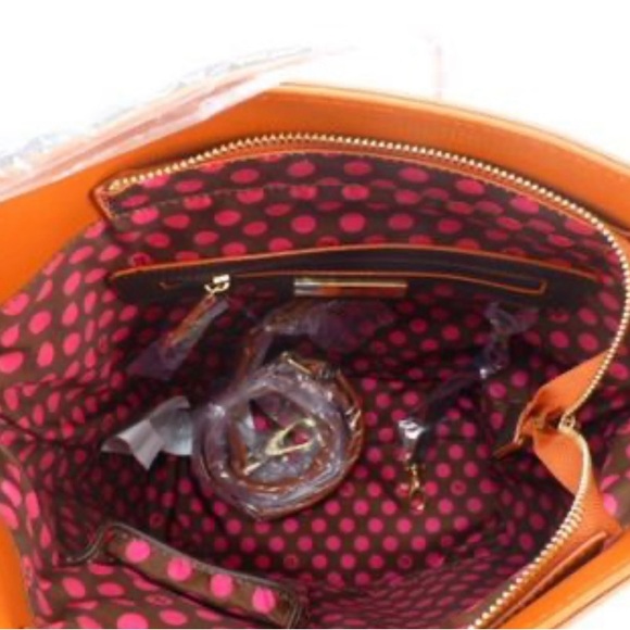 Nicole Lee Boho Barrel Shoulder Bag - Picture 9 of 13